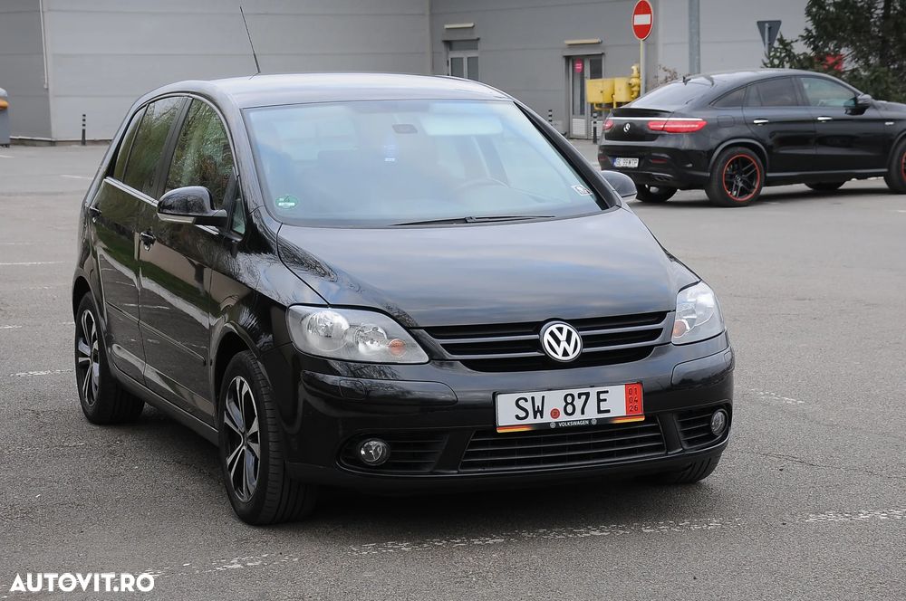 Volkswagen Golf Plus 2.0 TDI Tour - 1