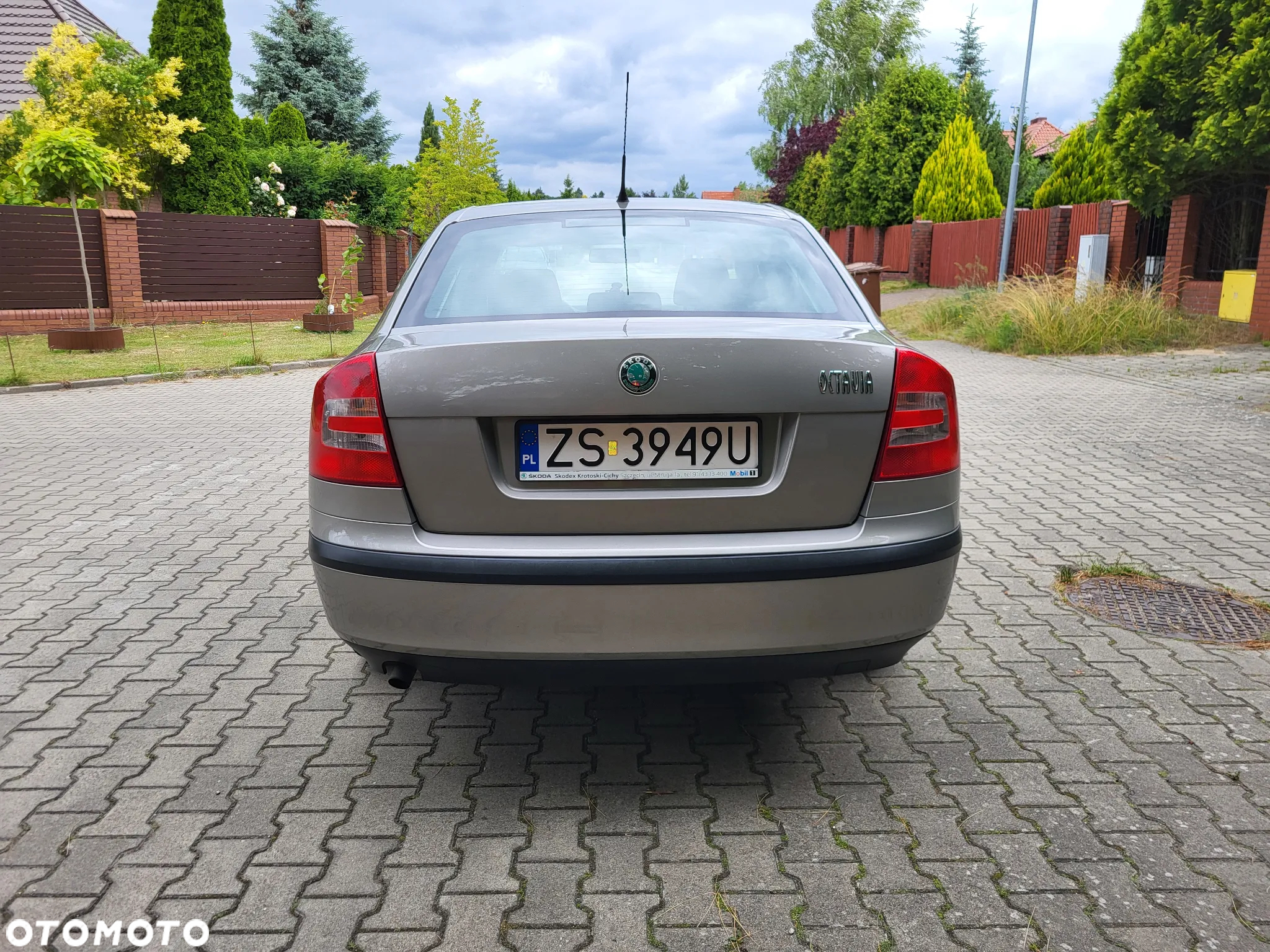 Skoda Octavia 1.6 Tour - 6