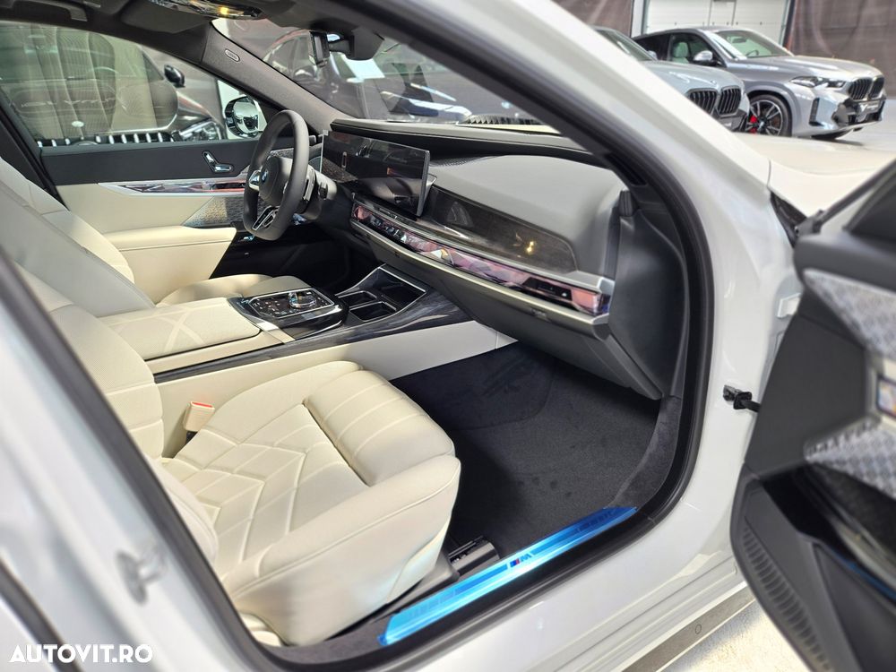 BMW Seria 7 750e xDrive AT PHEV - 4