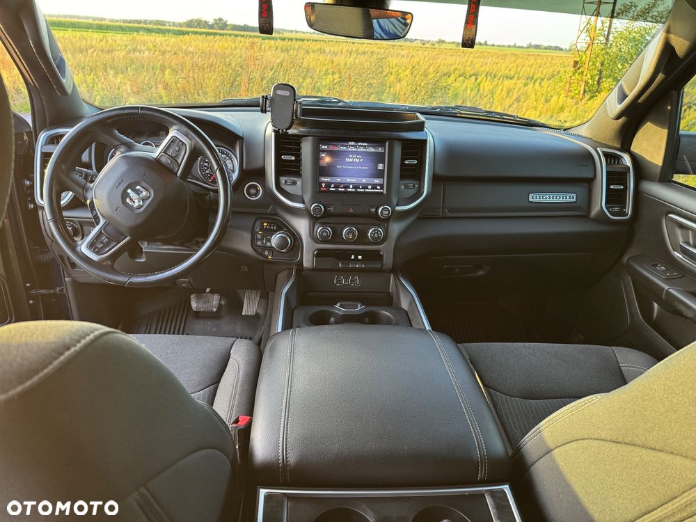 RAM 1500 5.7 Crew Cab Bighorn - 9