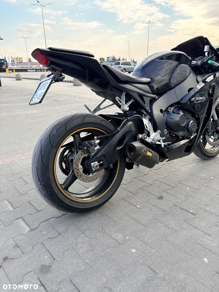 Honda CBR - 4