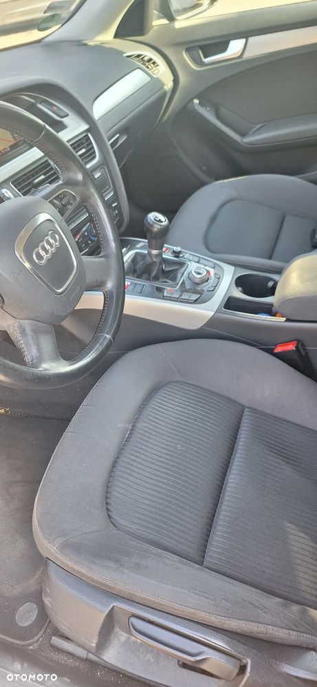 Audi A4 Avant - 8