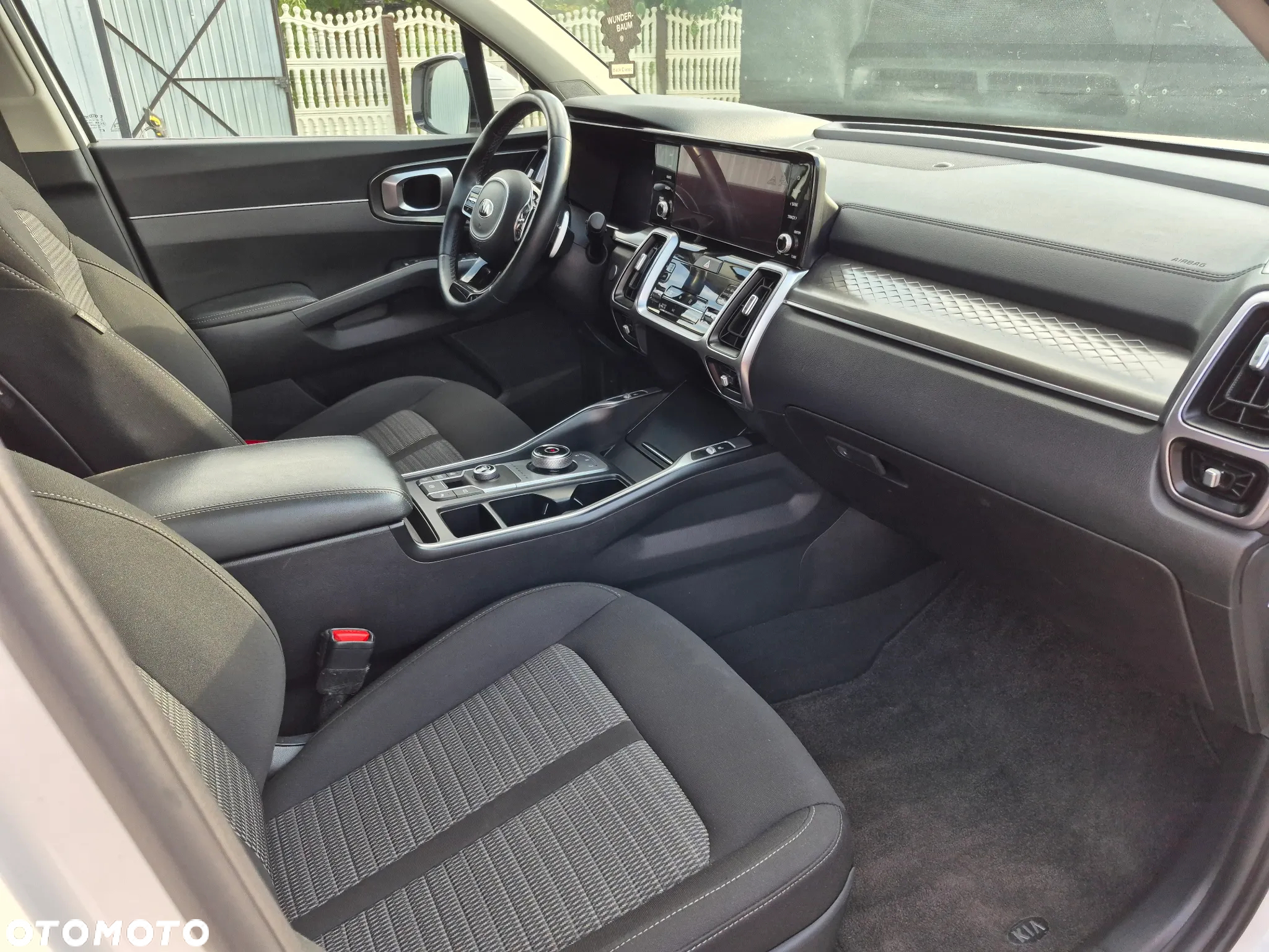 Kia Sorento - 8