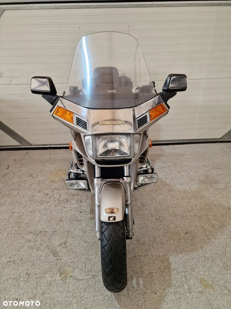 Honda GL - 17