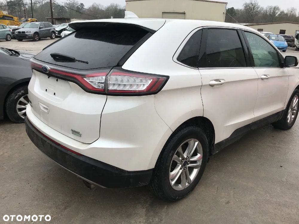 Ford Edge - 20