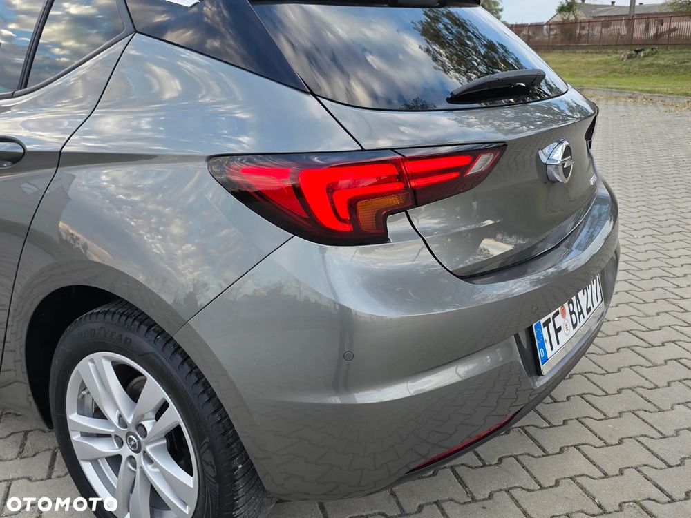 Opel Astra 1.4 Turbo Edition - 10