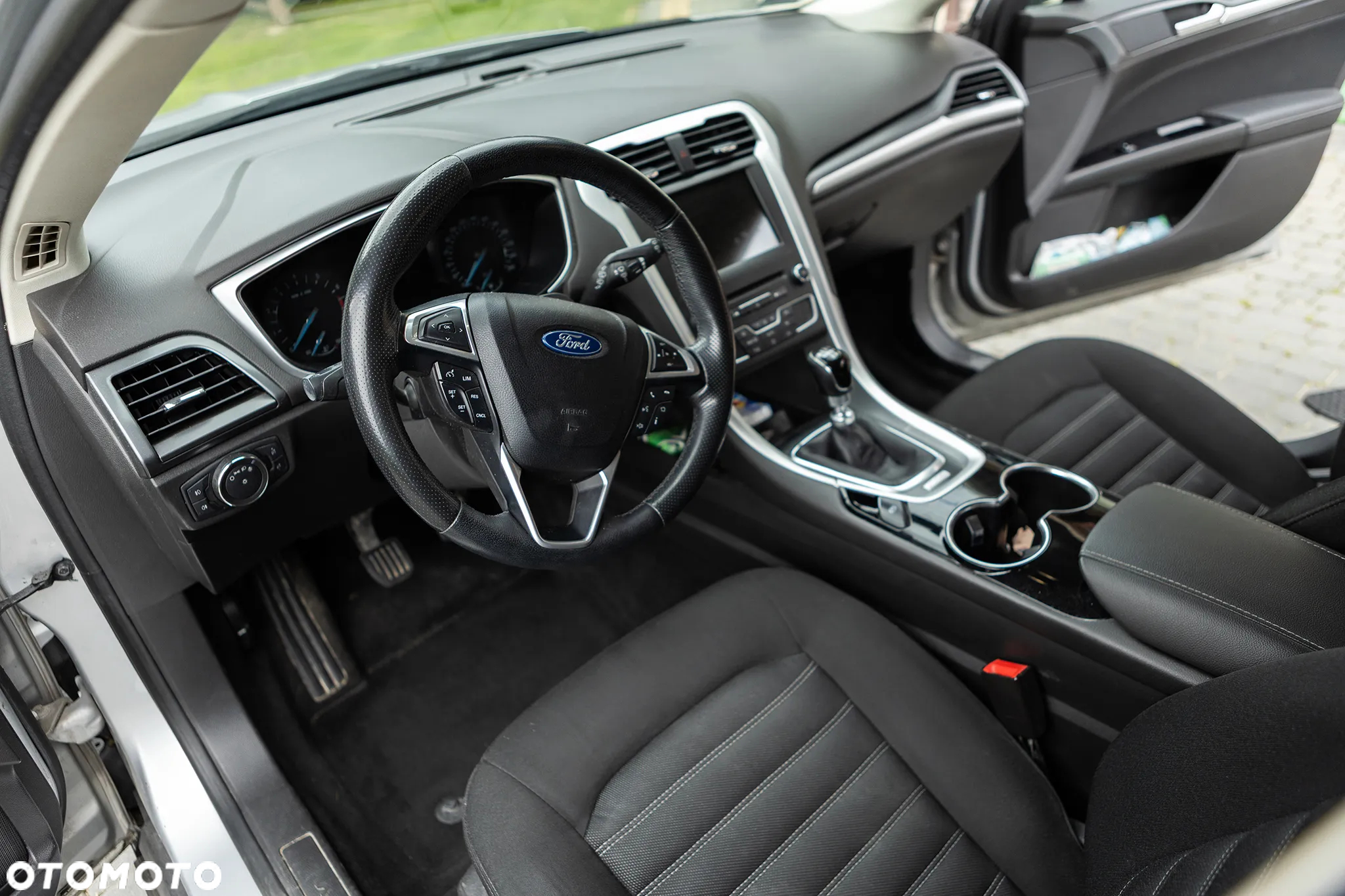 Ford Mondeo - 7
