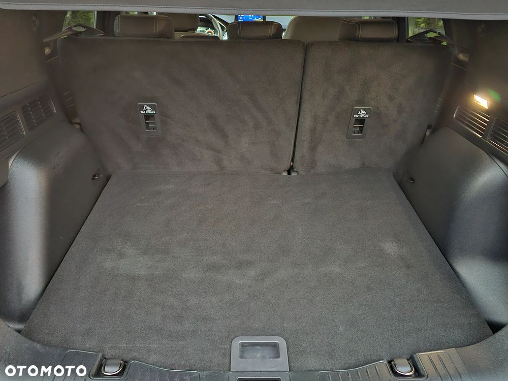 Ford Kuga 1.5 EcoBlue TITANIUM - 39