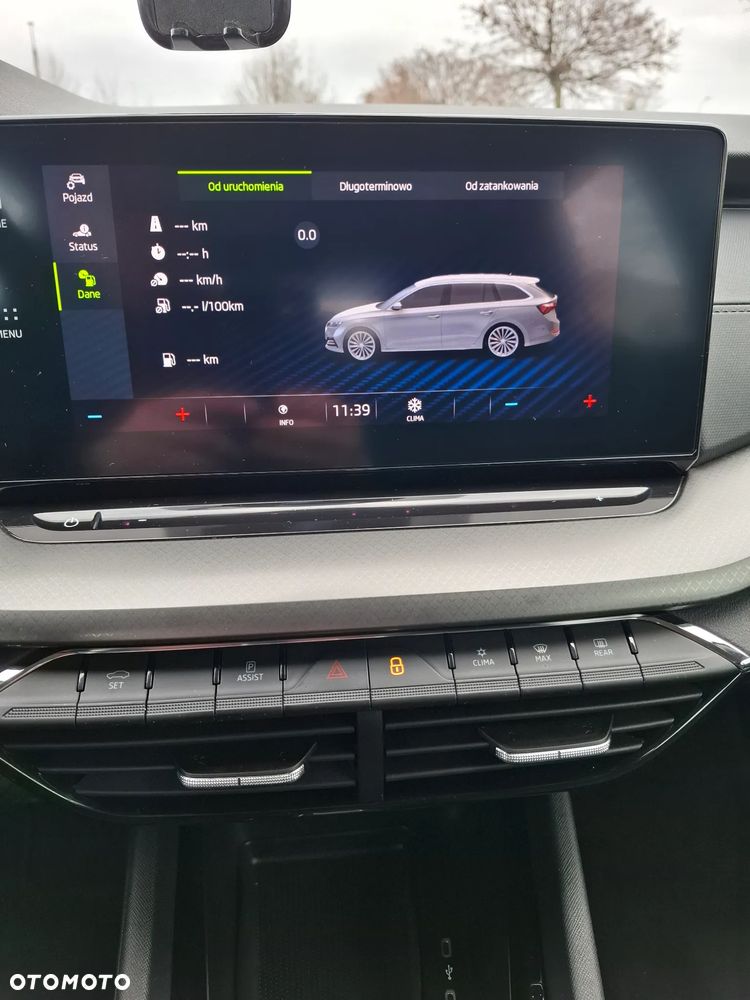 Skoda Octavia 2.0 TDI DSG Selection - 22