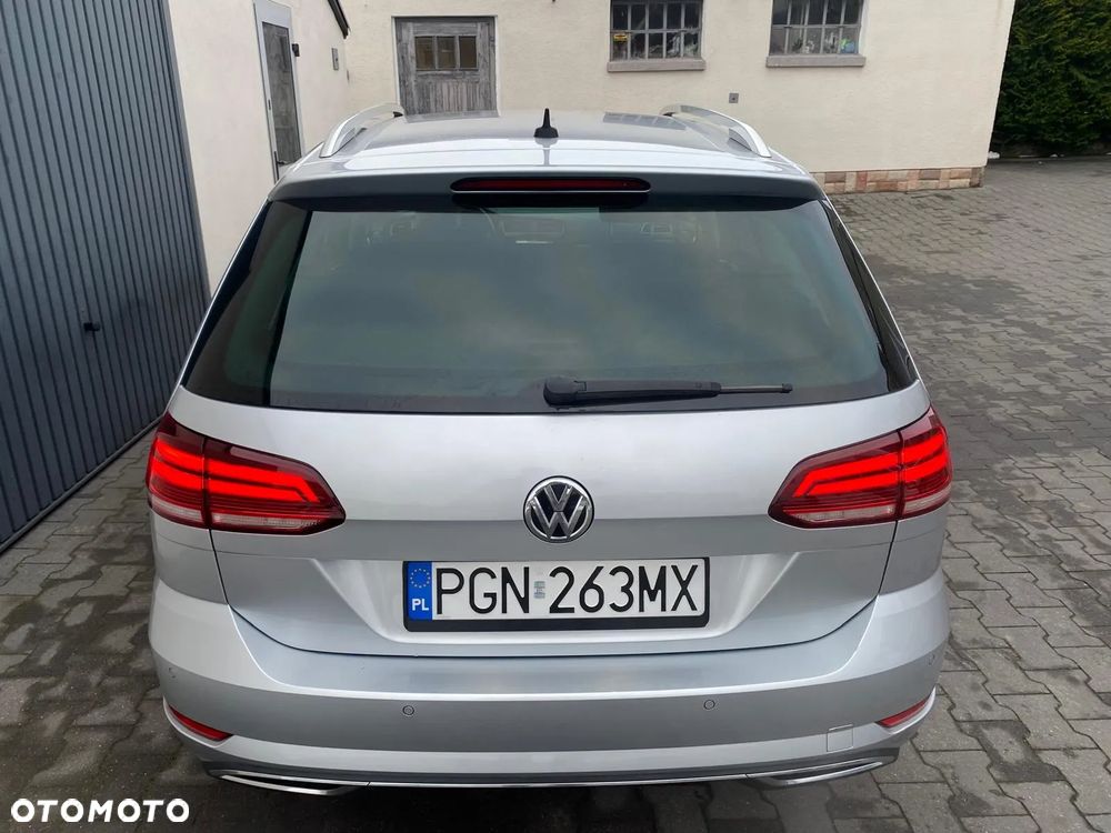 Volkswagen Golf 2.0 BlueTDI DSG Highline - 16