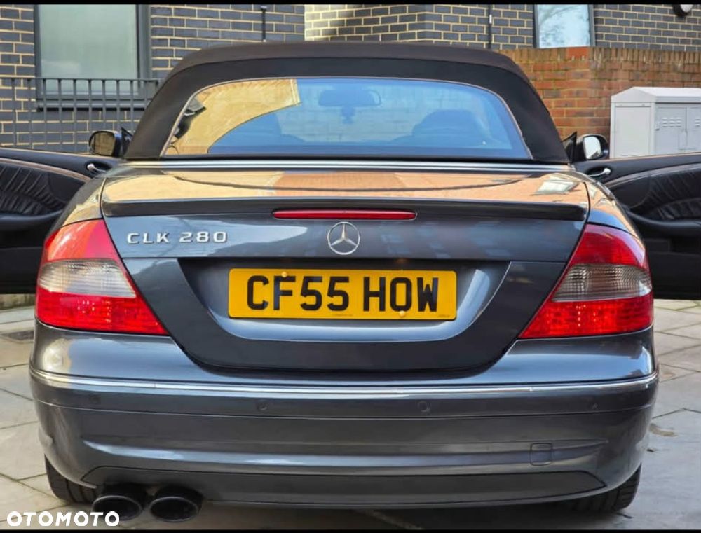 Mercedes-Benz CLK - 8