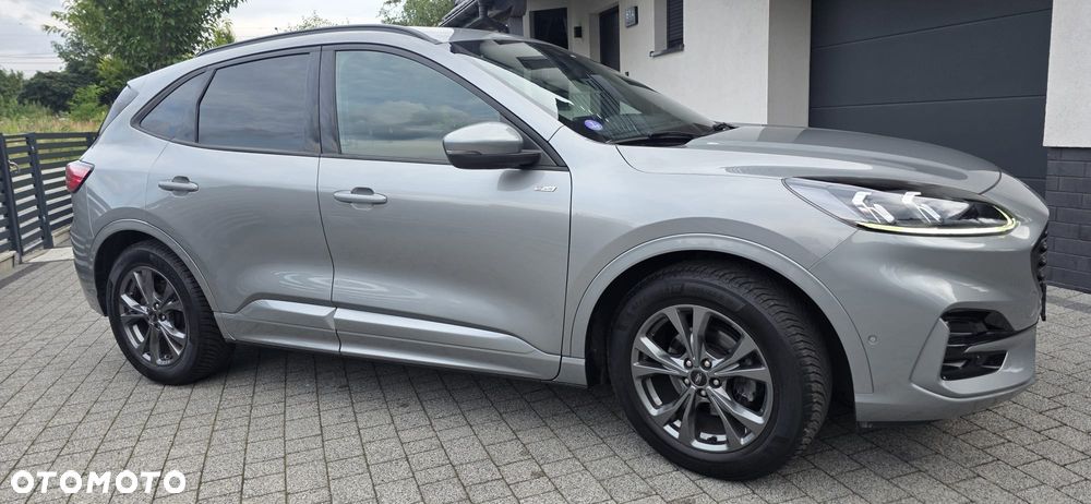 Ford Kuga 1.5 EcoBoost FWD ST-Line - 14
