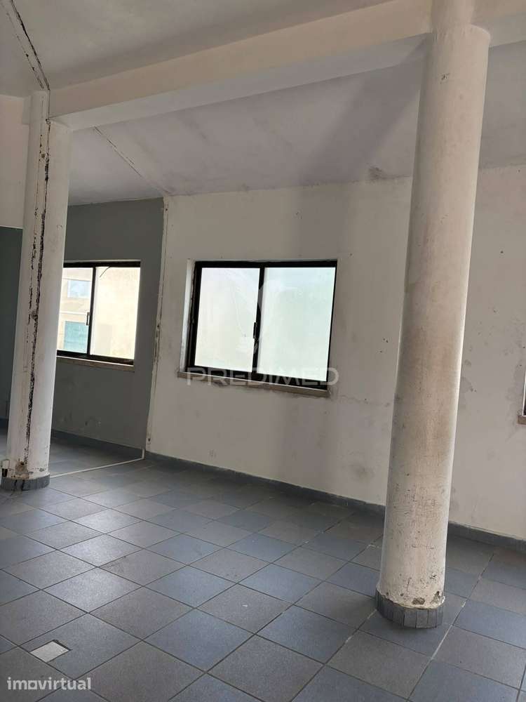 Espaço Comercial para Arrendamento em  Alcobaça - Grande imagem: 4/12