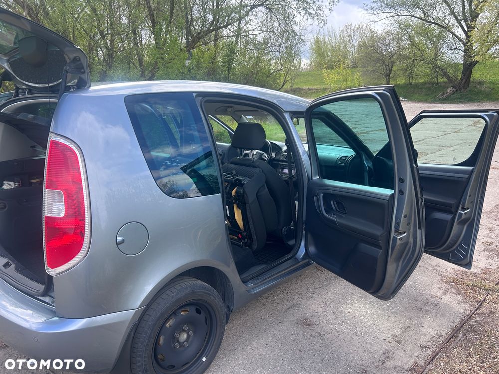Skoda Roomster 1.6 TDI DPF Active - 8