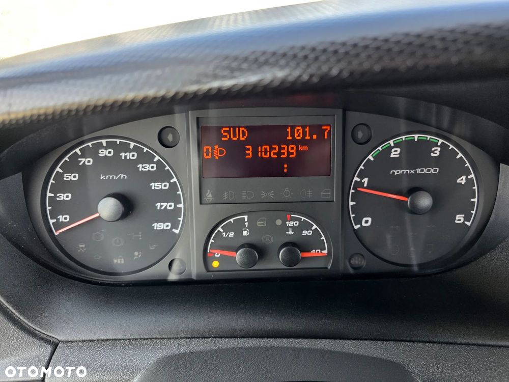 Iveco 35S13 2,3 HPI 130 KONNA SKRZYNIA 4,2M WEBASTO - 27