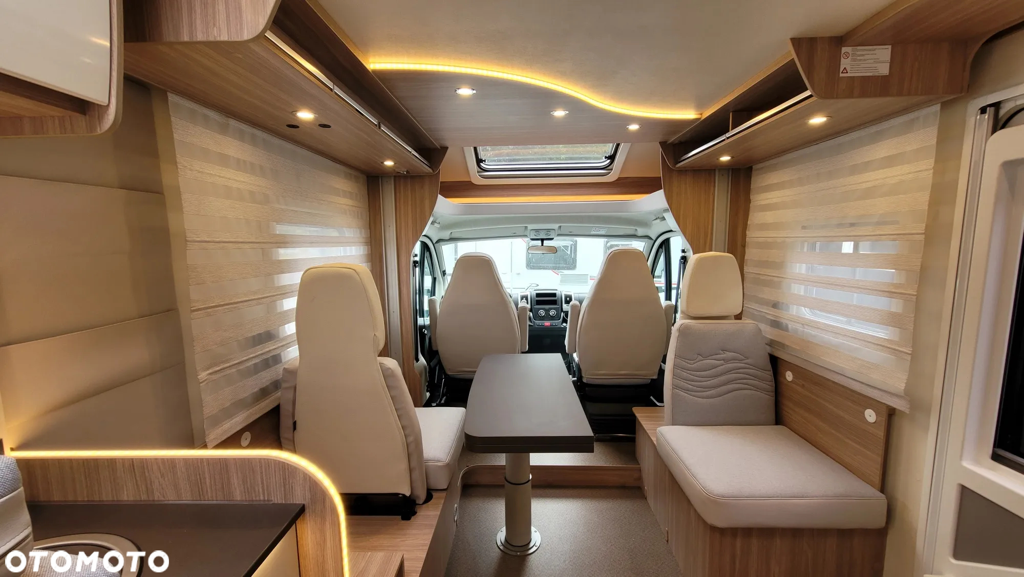 Burstner Delfin T 680 G | wersja HARMONY LINE | MAX DOPOSAŻONY | klimatyzacja stacjonarna, markiza, bagażnik rowerowy, kamera, wersja zimowa - 20