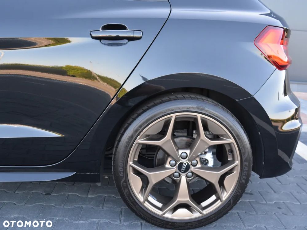Audi A1 Sportback 35 TFSI S-Line S tronic - 14