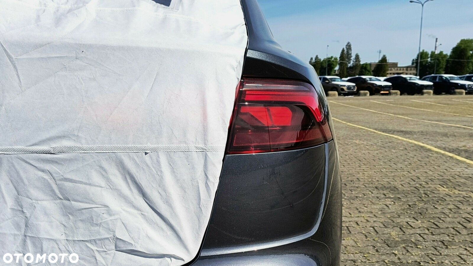 Audi Q8 - 12