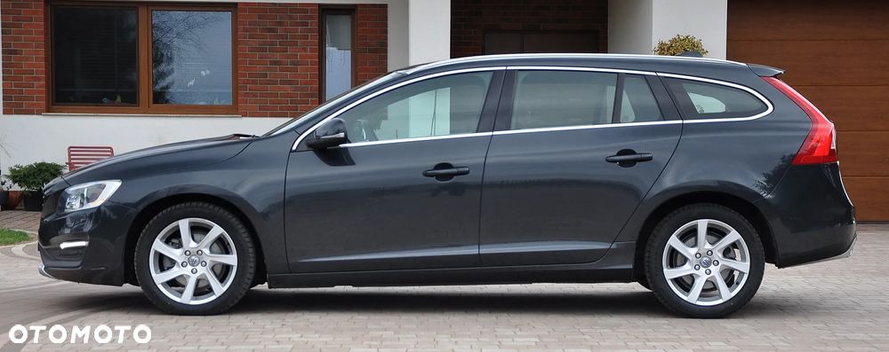 Volvo V60 D4 - 5
