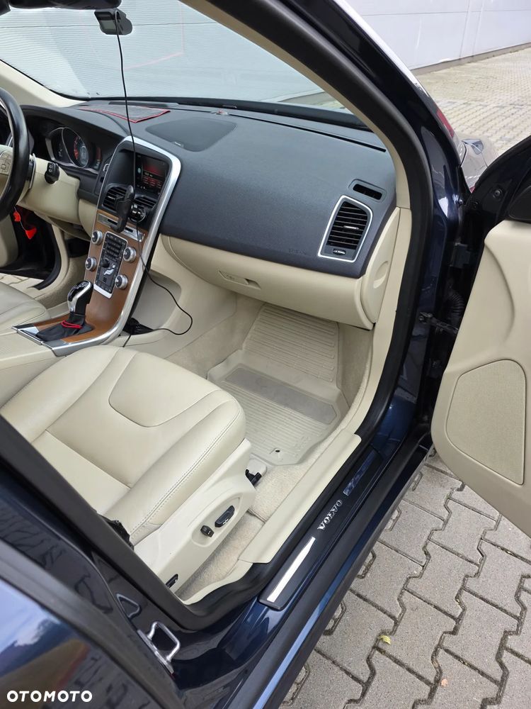 Volvo XC 60 - 9