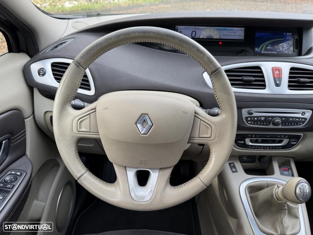 Renault Grand Scénic 1.5 dCi Dynamique S 7L - 22
