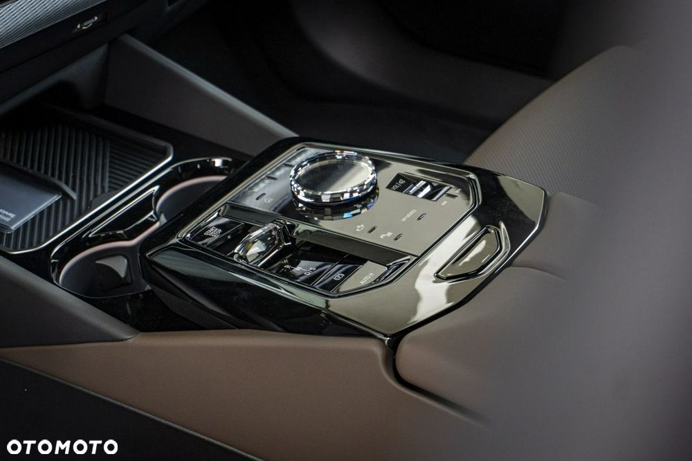 BMW Seria 5 - 19