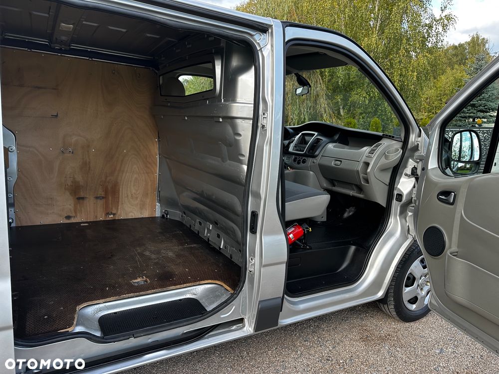Opel Vivaro - 7