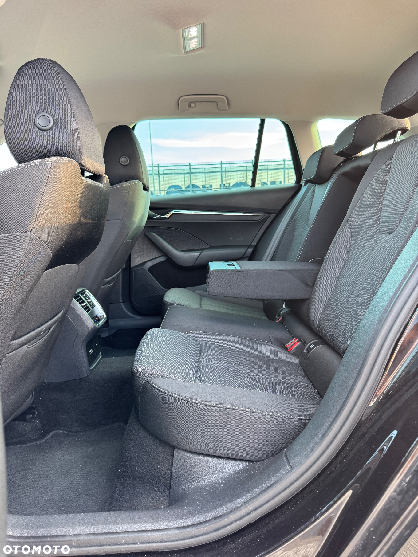 Skoda Octavia 2.0 TDI Green tec Elegance - 20