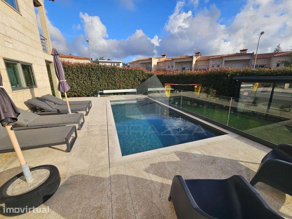 MORADIA V4 COM PISCINA - VILA NOVA DE FAMALICÃO - Grande imagem: 4/31