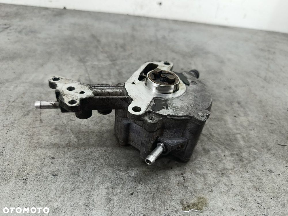 POMPA VACUM VW TOURAN I 038145209C BOSCH 1.9 TDI - 5