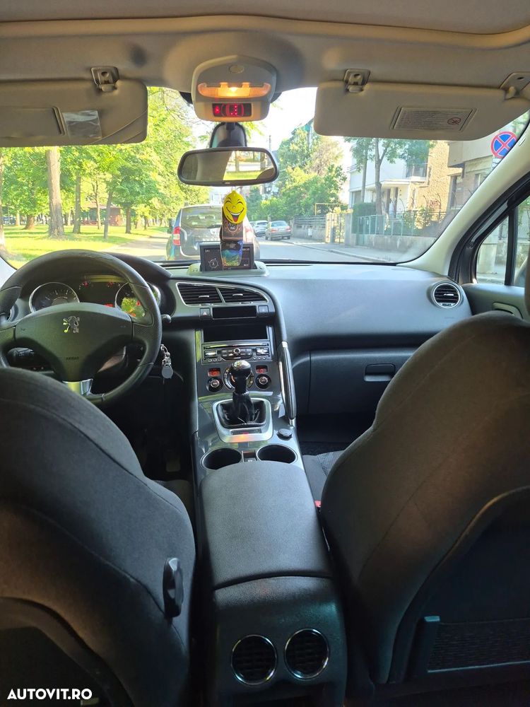 Peugeot 3008 120 VTi Style - 5