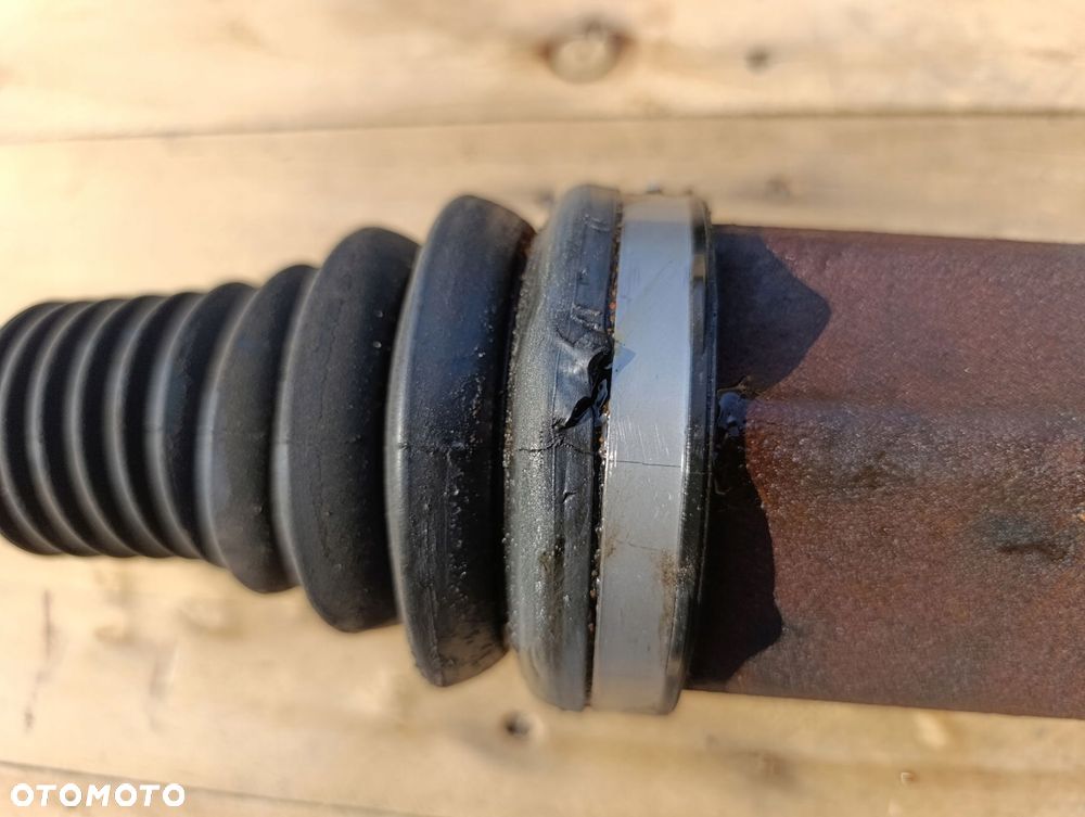 BMW G11 G12 PRAWA PRZEDNIA PÓŁOŚ 863952202 - 3