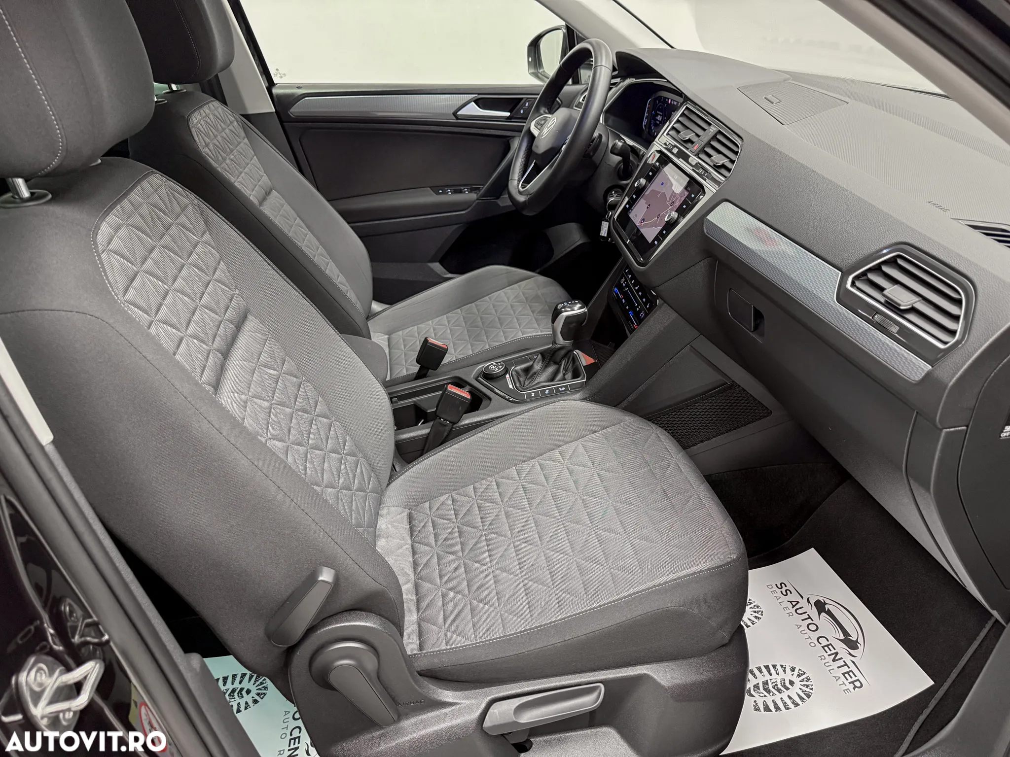 Volkswagen Tiguan 2.0 TDI SCR 4MOTION DSG Life - 16