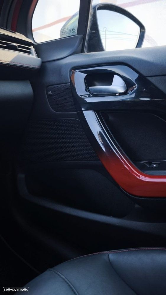 Peugeot 208 1.6 THP GTi - 15