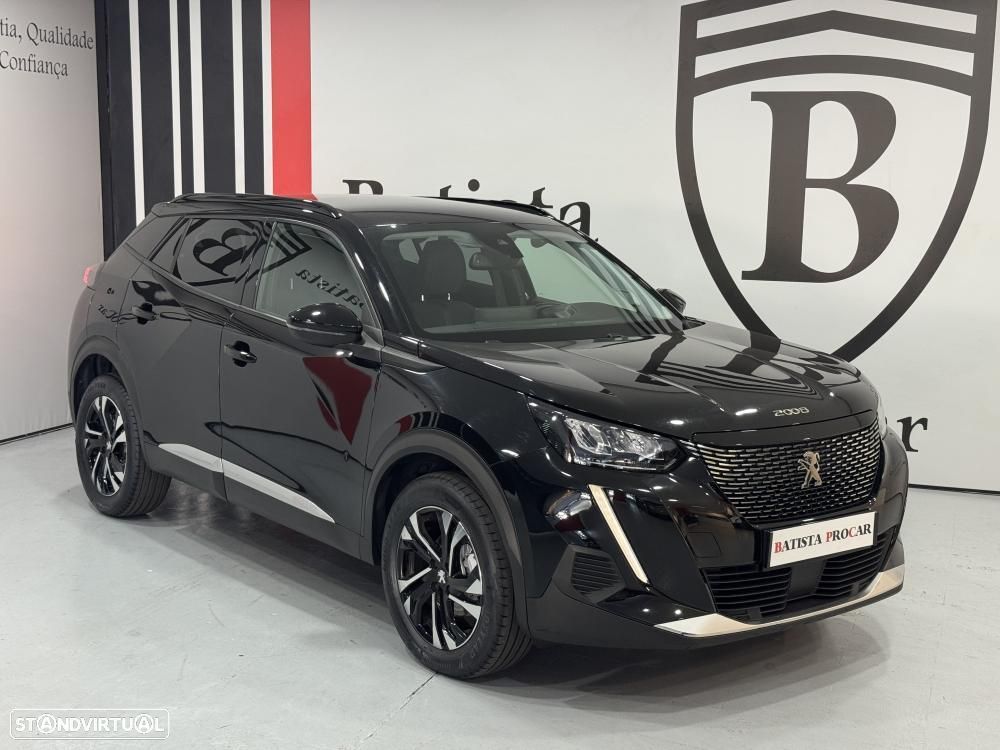 Peugeot 2008 1.2 PureTech Allure EAT8 - 5
