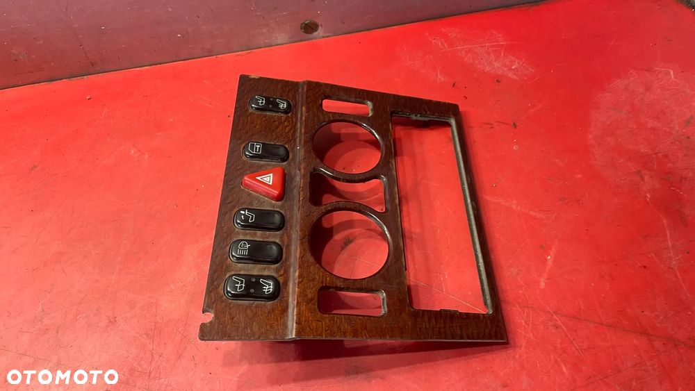 MERCEDES W202 I PANEL ŚRODKOWY - 4