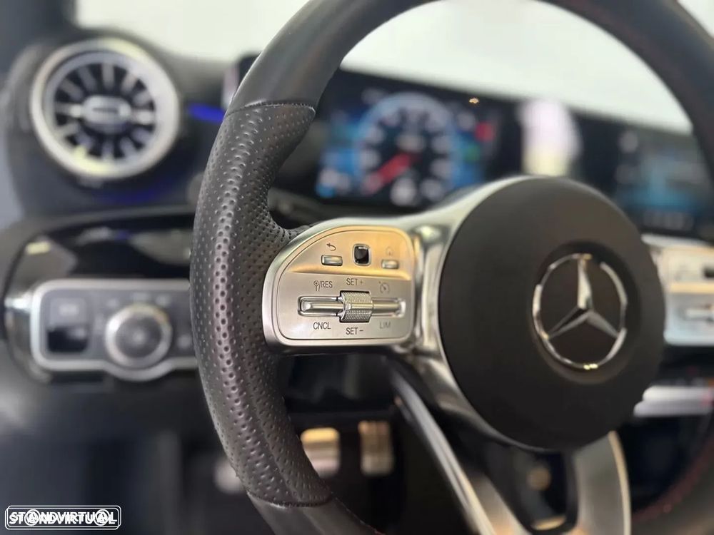 Mercedes-Benz A 160 AMG Line - 15