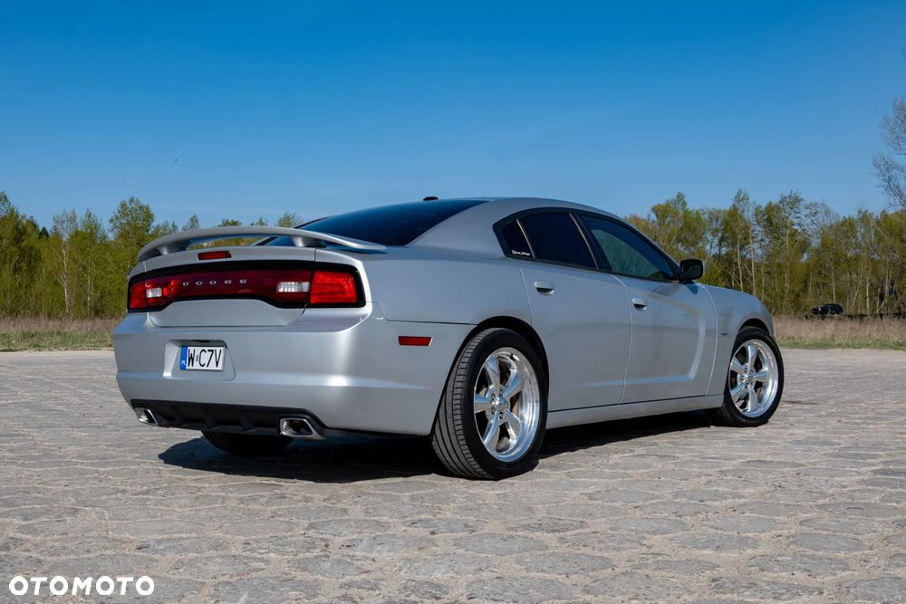 Dodge Charger - 10