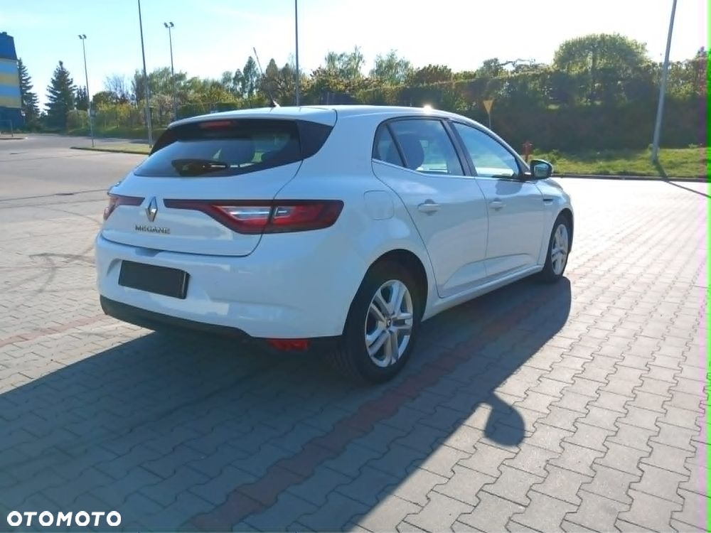 Renault Megane 1.5 Blue dCi Business - 6