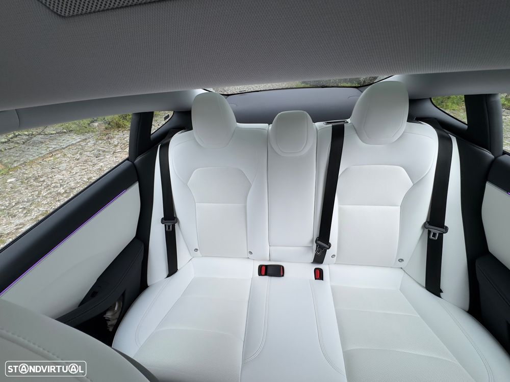 Tesla Model 3 Performance Tração Integral - 19