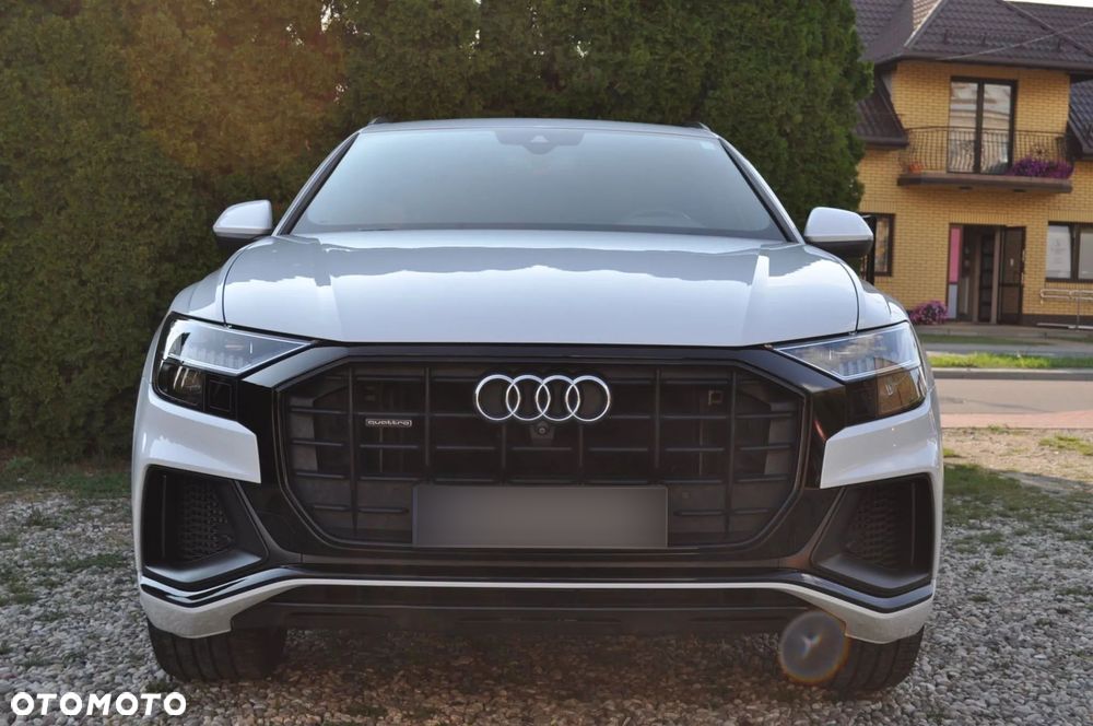 Audi Q8 55 TFSI mHEV Quattro Tiptronic - 3