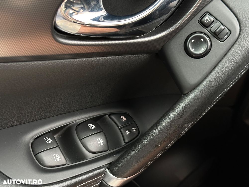 Nissan Qashqai 1.6 DCI TEKNA+ - 35