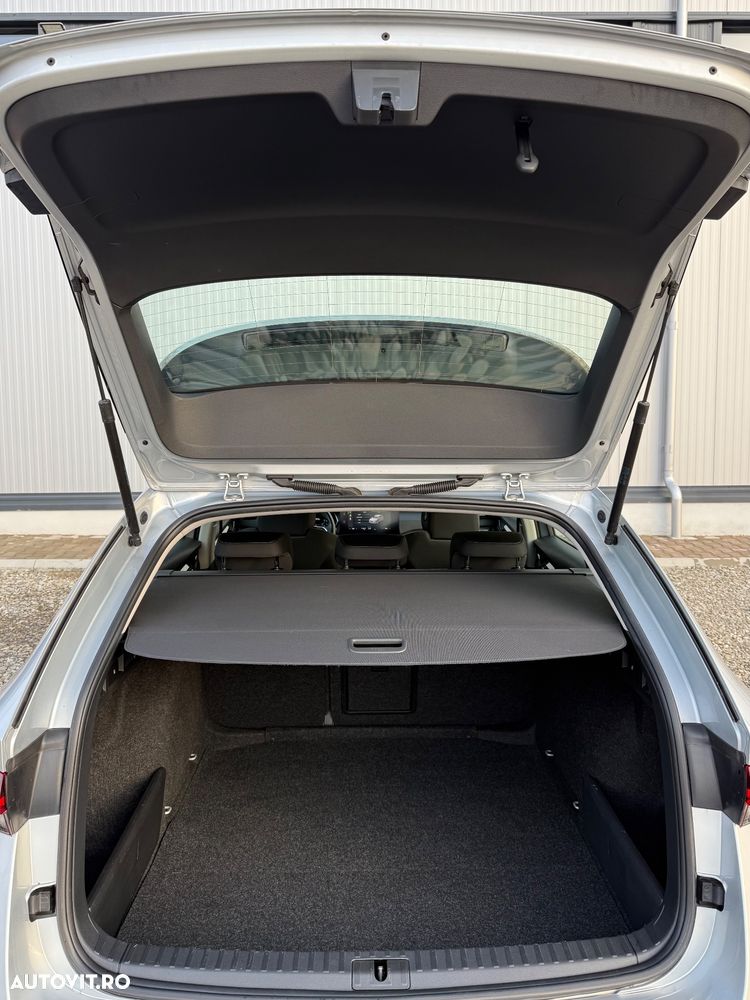 Skoda Octavia 2.0 TDI DSG Ambition - 32