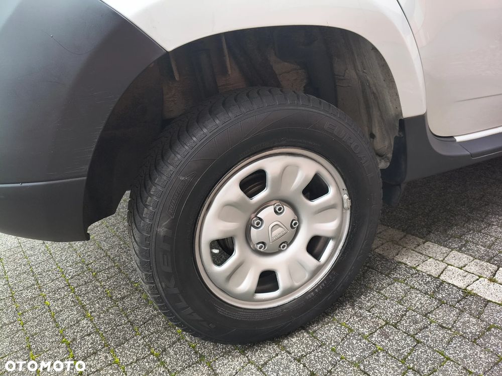 Dacia Duster 1.6 16V 4x2 - 38