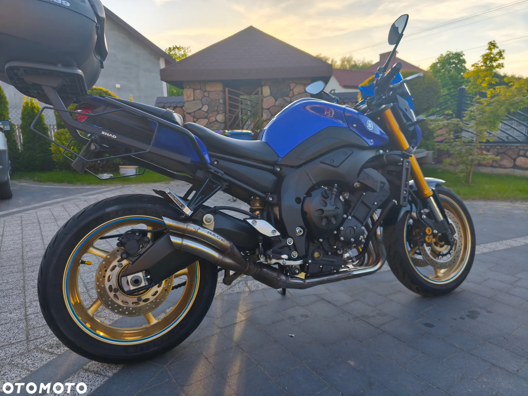 Yamaha FZ8 - 12