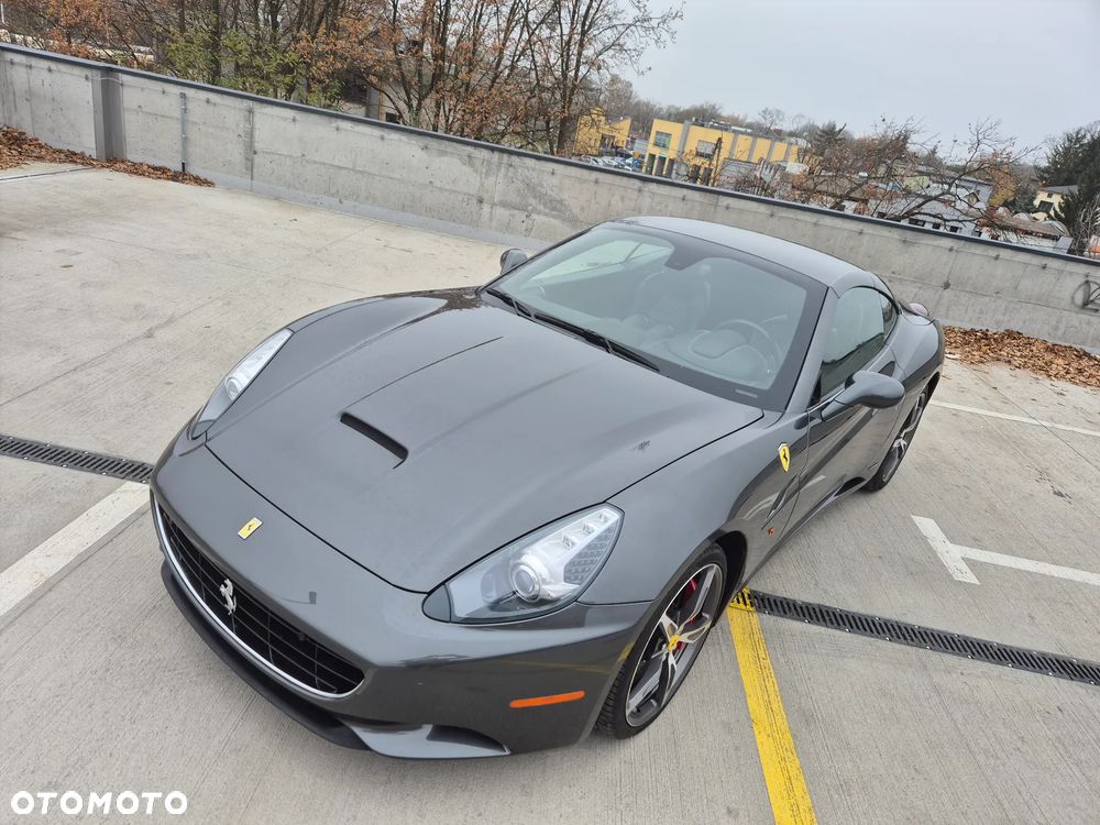 Ferrari California F1 - 18