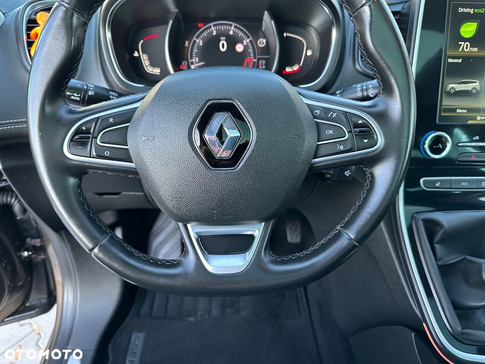 Renault Grand Scenic ENERGY TCe 130 S&S Bose Edition - 27