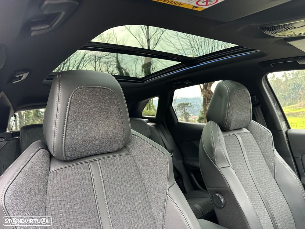 Peugeot 3008 1.6 Hybrid4 GT Pack e-EAT8 - 22