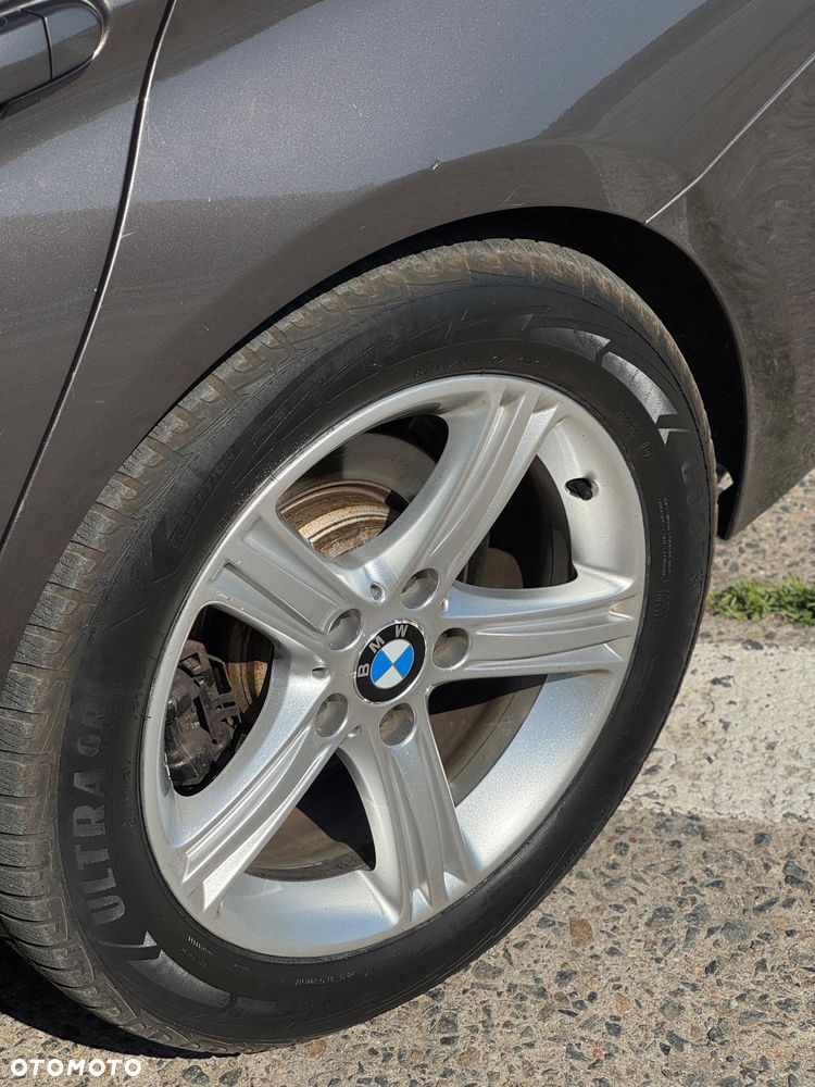 BMW Seria 3 - 12