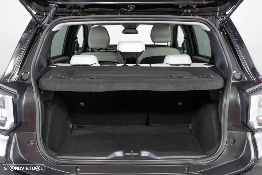 Citroën e-C3 44 kWh Autonomia Conforto Max - 13